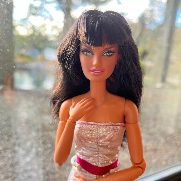 Barbie Doll HTF 2008 Top Model Hair Wear Teresa - Picture 1 of 10